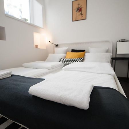 Romantic New 2 Bedroom Vilnius Best Location Exterior photo